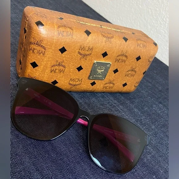MCM Pink Sunglasses - Picture 4 of 5